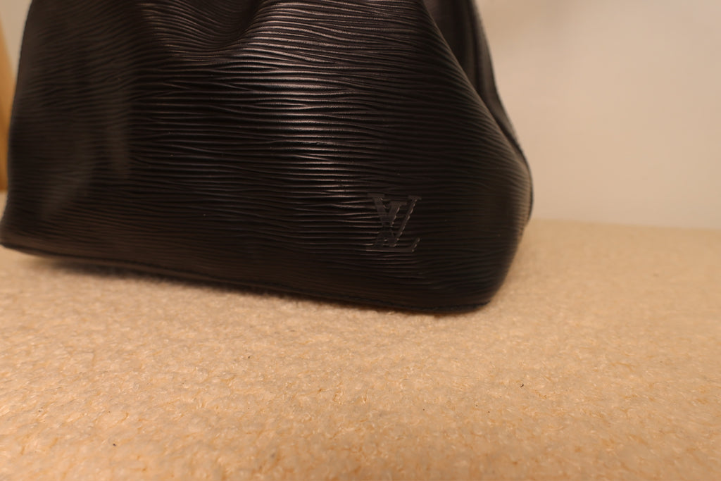 Louis Vuitton Epi Noé Bag