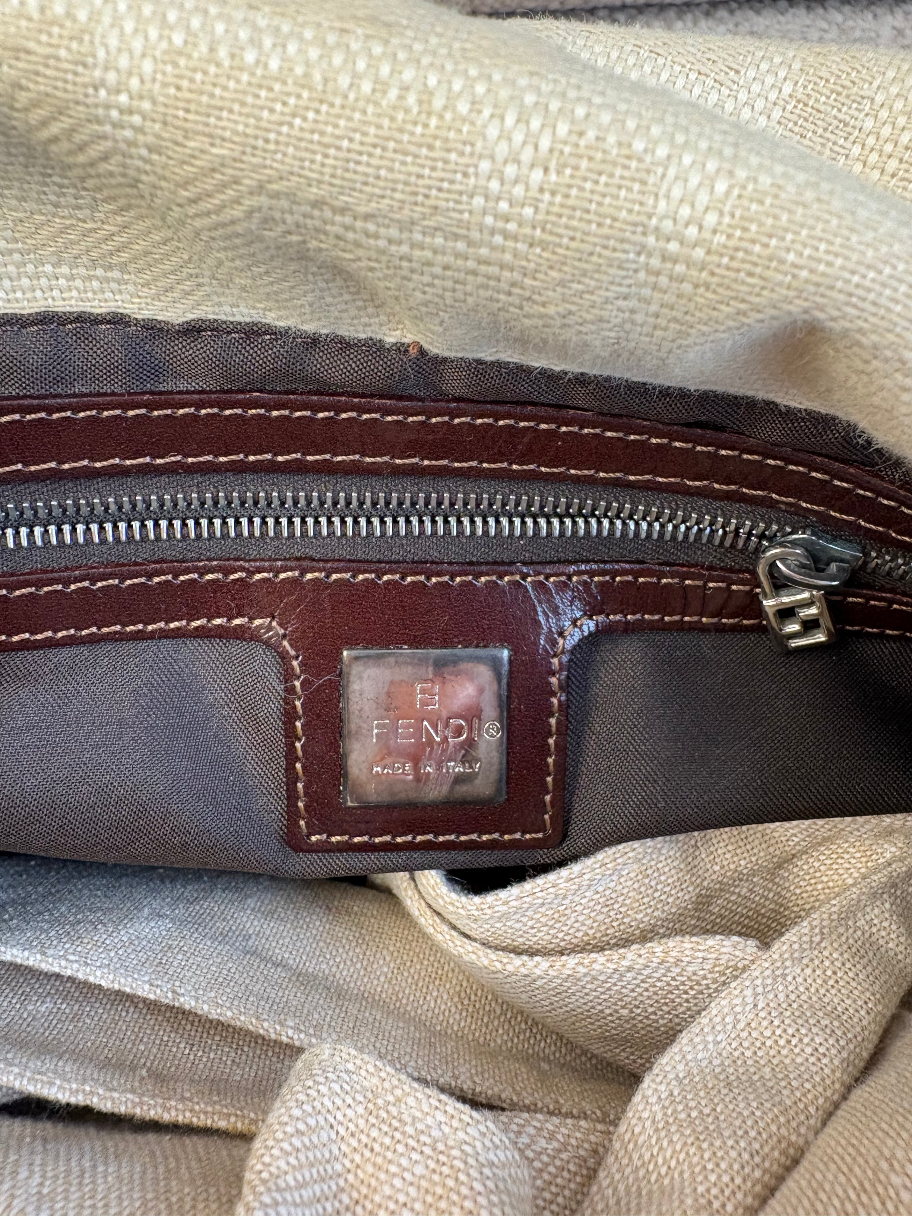 Fendi Beige Mamma Baguette
